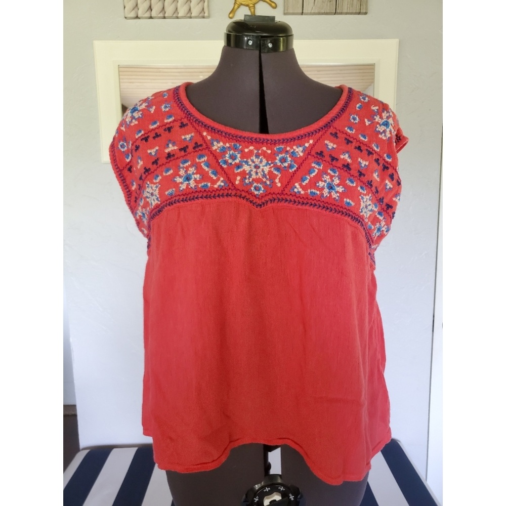 American Eagle Coral Summer Top